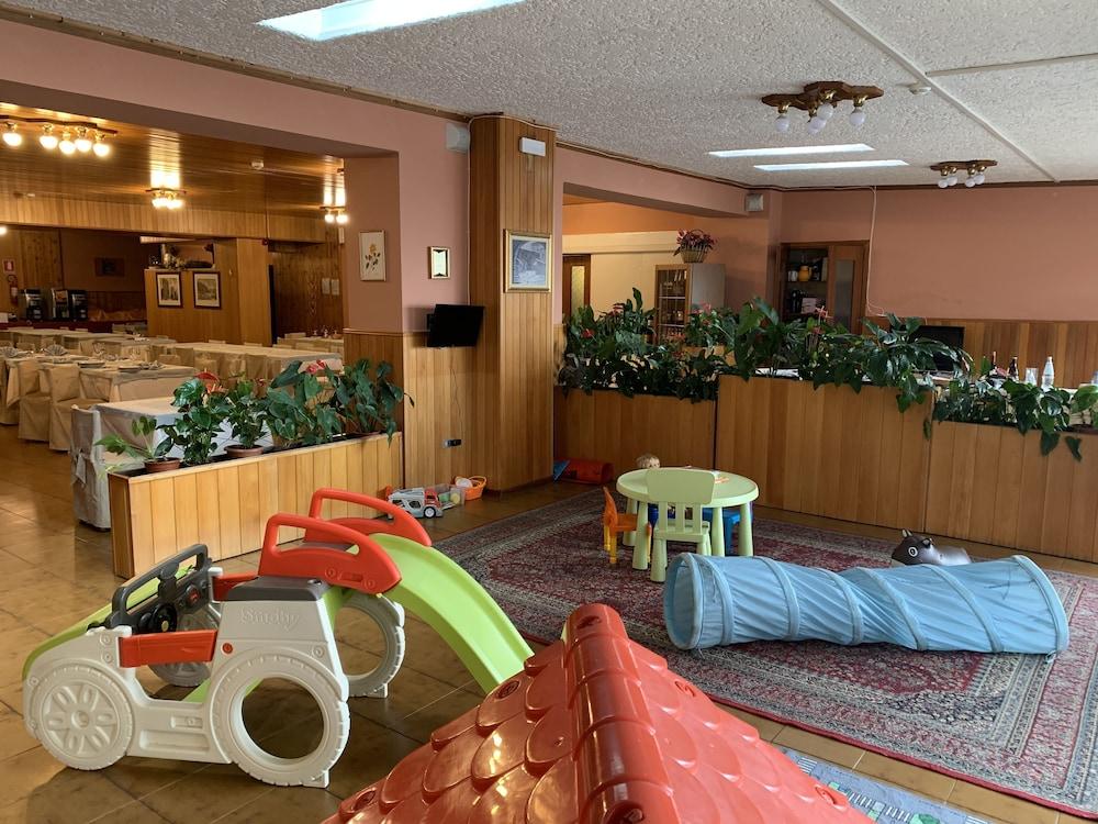 Hotel Sancamillo Dimaro Kültér fotó